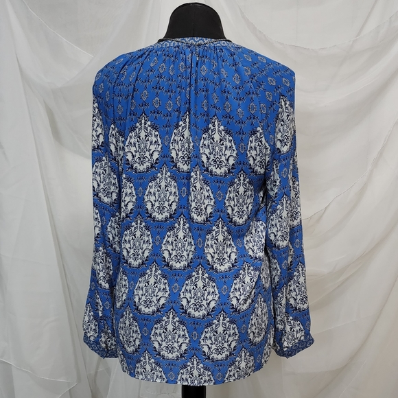 Rose + Olive Flowy Top - Picture 5 of 6